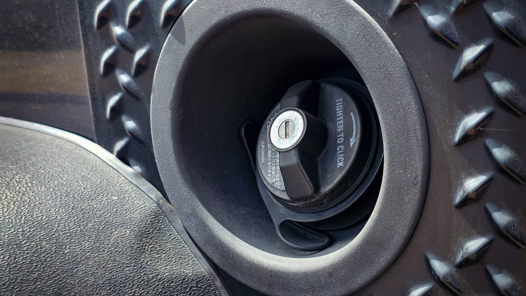 Jeep Wrangler 3.6 V6 JK Edition SUV 4dr Petrol Auto 4WD Euro 6 (280 bhp) — frame 27 of 62