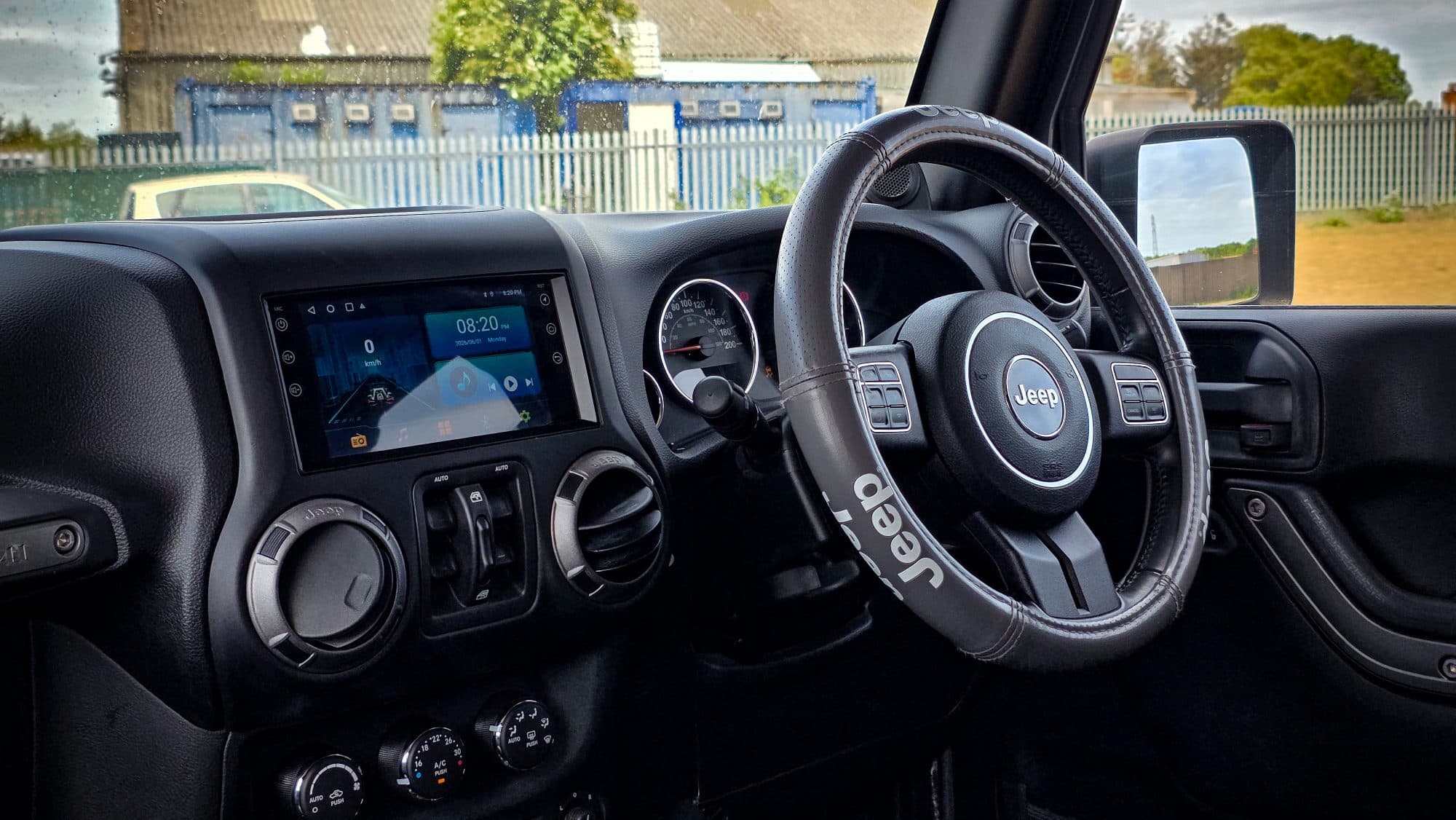 Jeep Wrangler 3.6 V6 JK Edition SUV 4dr Petrol Auto 4WD Euro 6 (280 bhp) — frame 51 of 62
