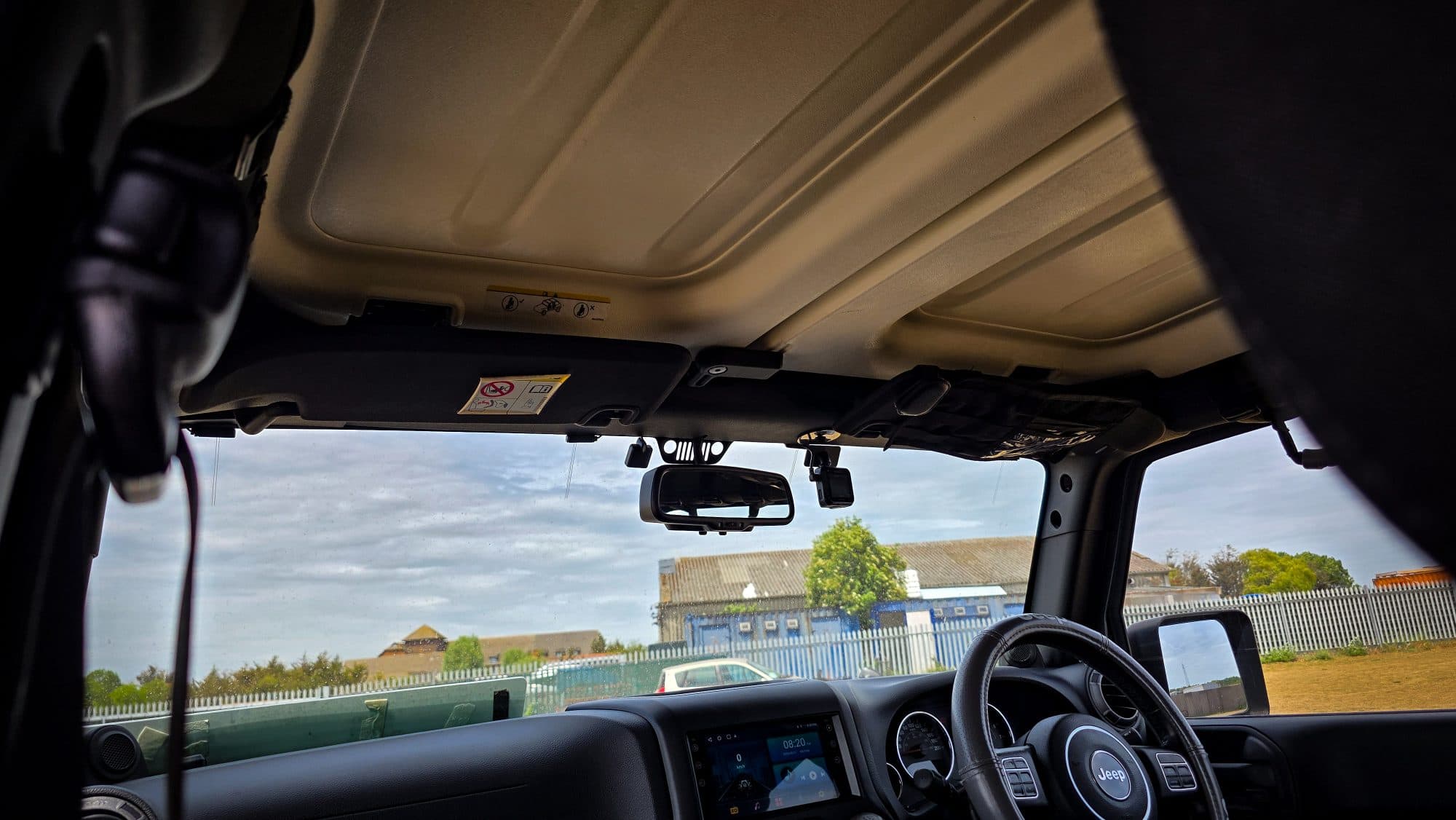 Jeep Wrangler 3.6 V6 JK Edition SUV 4dr Petrol Auto 4WD Euro 6 (280 bhp) — frame 53 of 62