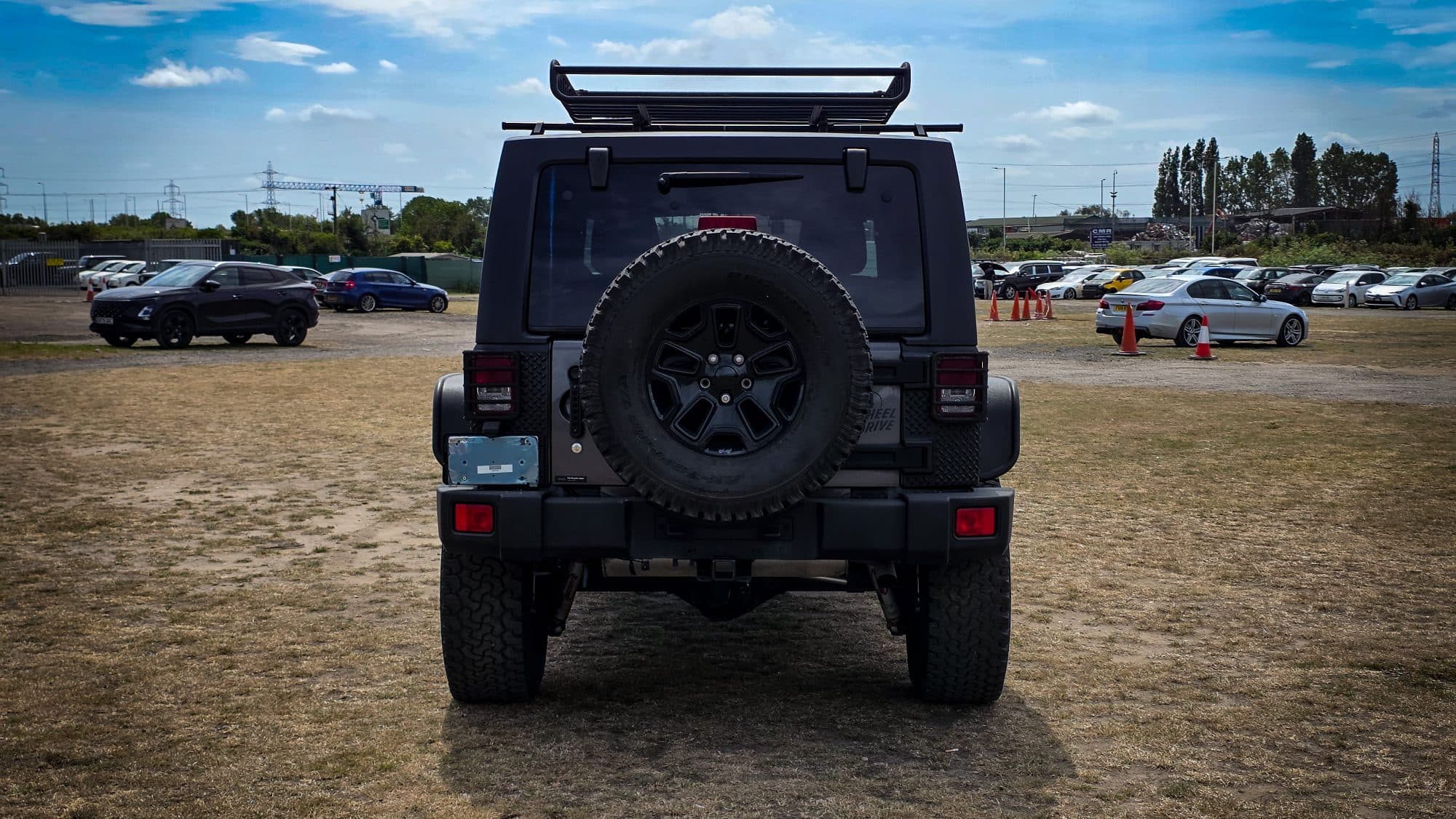 Jeep Wrangler 3.6 V6 JK Edition SUV 4dr Petrol Auto 4WD Euro 6 (280 bhp) — frame 8 of 62