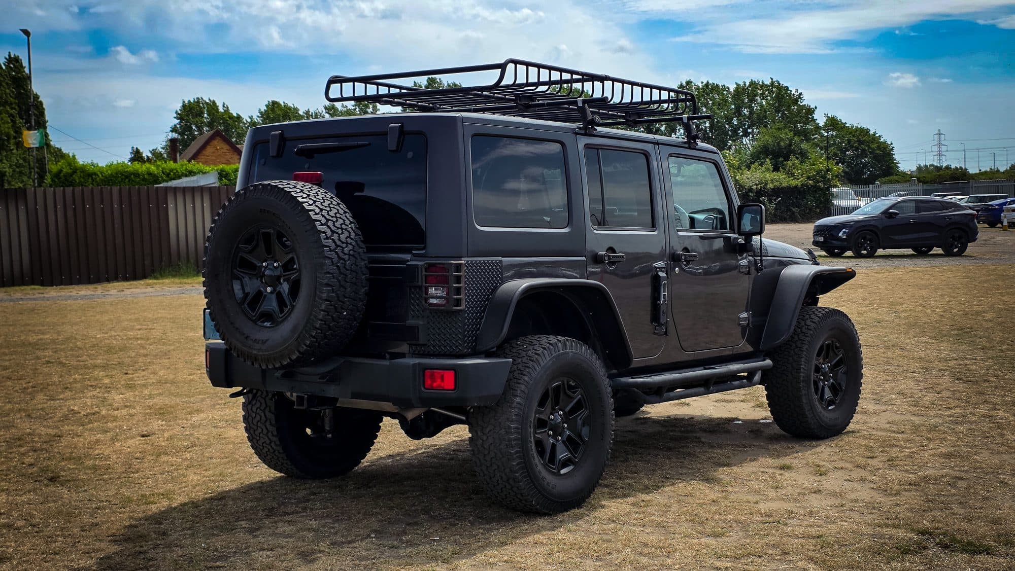 Jeep Wrangler 3.6 V6 JK Edition SUV 4dr Petrol Auto 4WD Euro 6 (280 bhp) — frame 9 of 62